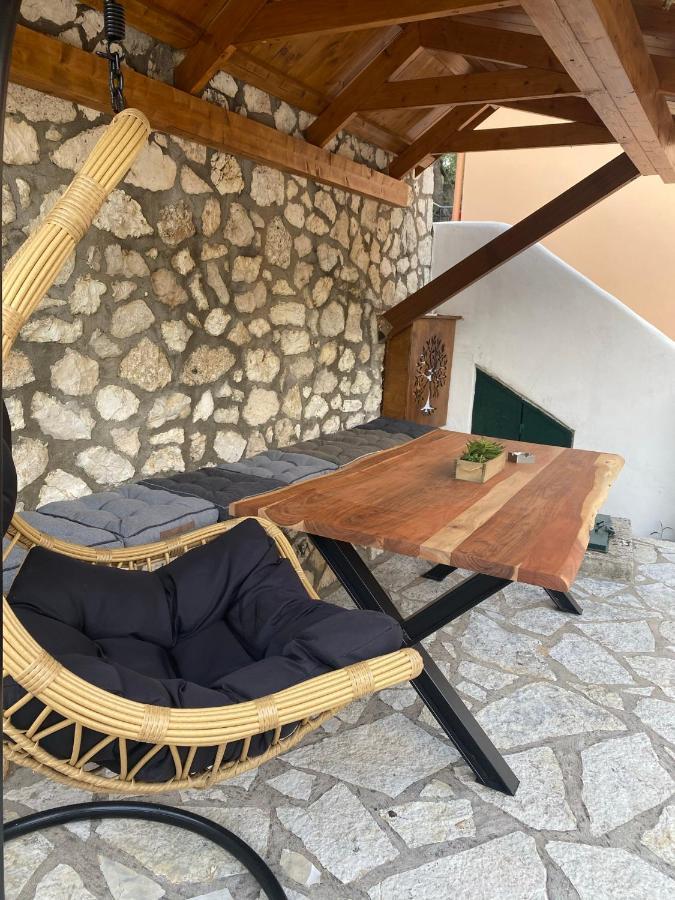 Marathes Studios Ayios Nikitas Luaran gambar