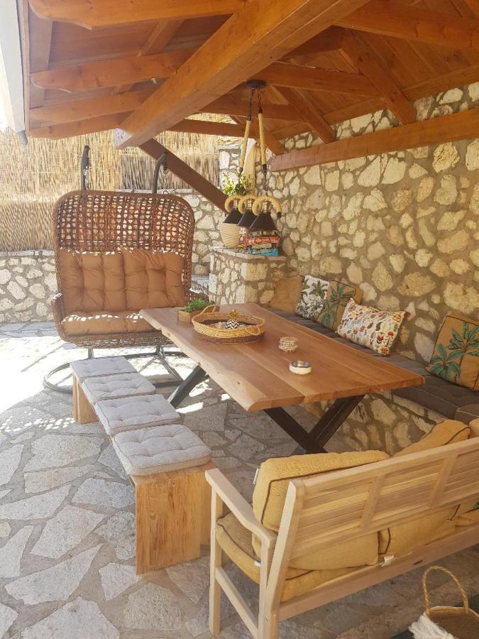 Marathes Studios Ayios Nikitas Luaran gambar
